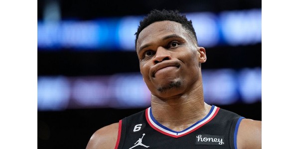 Les Los Angeles Clippers méritent vraiment que Russell Westbrook reste au salaire minimum